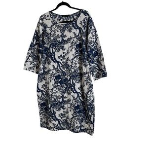 Zanzea Blue and White Floral Dress with pockets size large